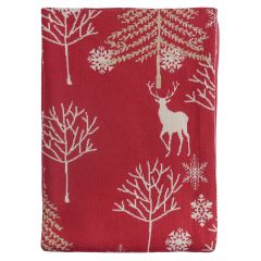 Плед из хлопка с новогодним рисунком Winter fairytale из коллекции New Year Essential, 130х180 см, Tkano
