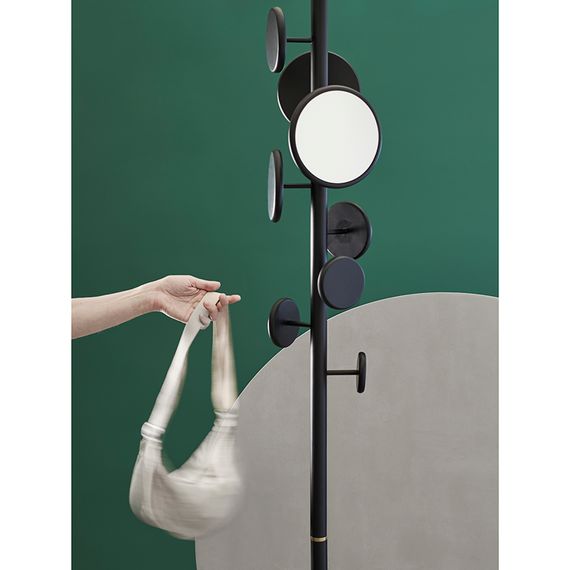 Вешалка напольная Lingon, черная, LATITUDE, Цвет: черный, изображение 8