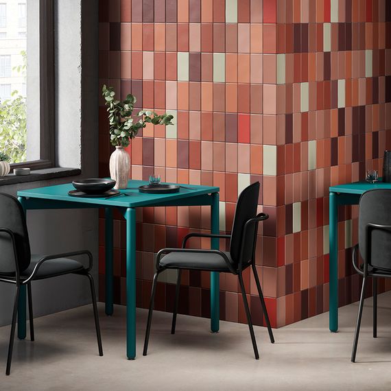 Стол обеденный Saga, 75х75 см, сине-зеленый, LATITUDE, Цвет: синий/зеленый, изображение 2